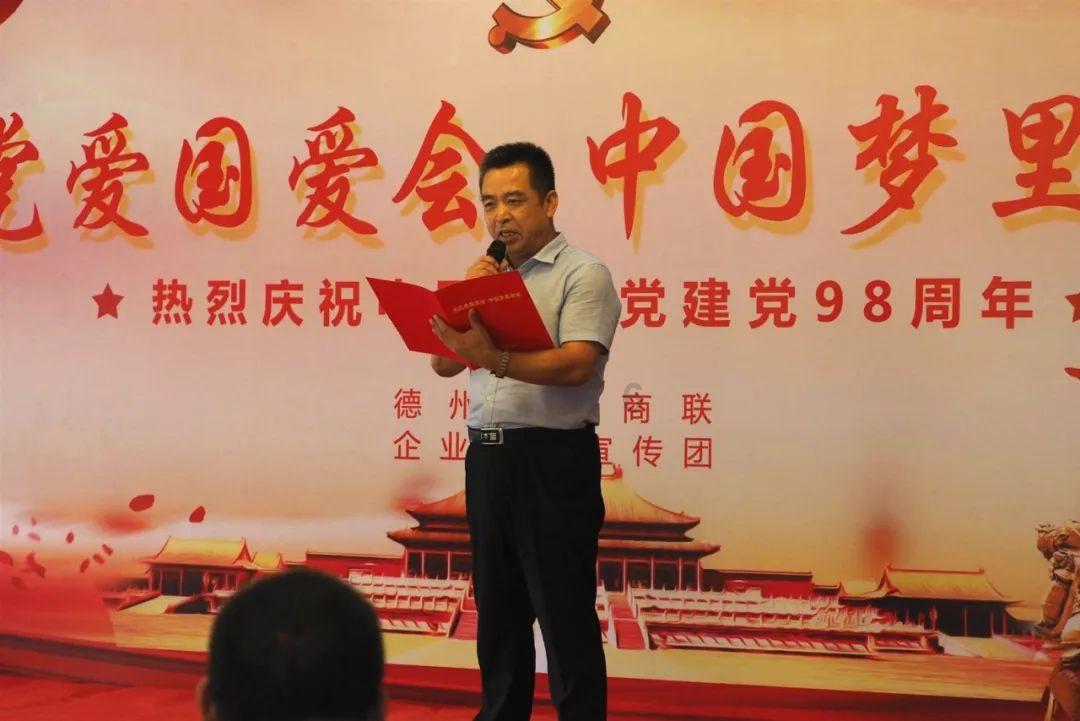 头次见卧室衣帽间这样装,太聪明了