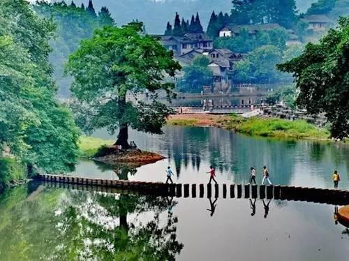 逃离沙漠建筑